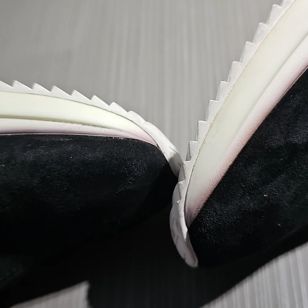 $550 STUART WEITZMAN MARGO BOOTIE SUEDE SOCK‎ SNEAKER SUEDE BLACK 7.5D/38